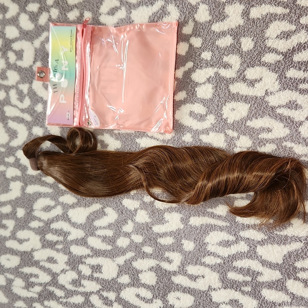 Insert Name Here ponytail extension